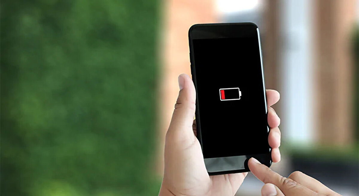 <br><br>Öncelikle gelin şarjın neden hızla tükendiğine göz atalım:<br>