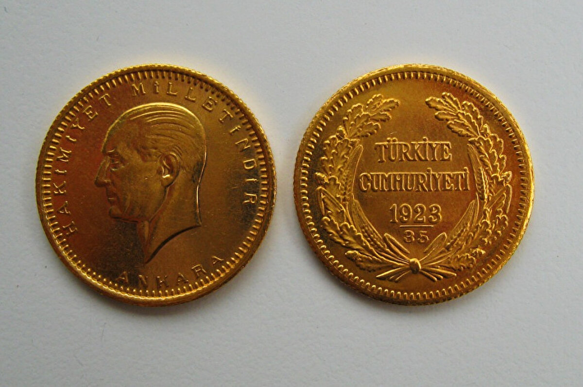 Cumhuriyet altını<br>Alış: 28.568,00<br>Satış: 28.757,00<br>