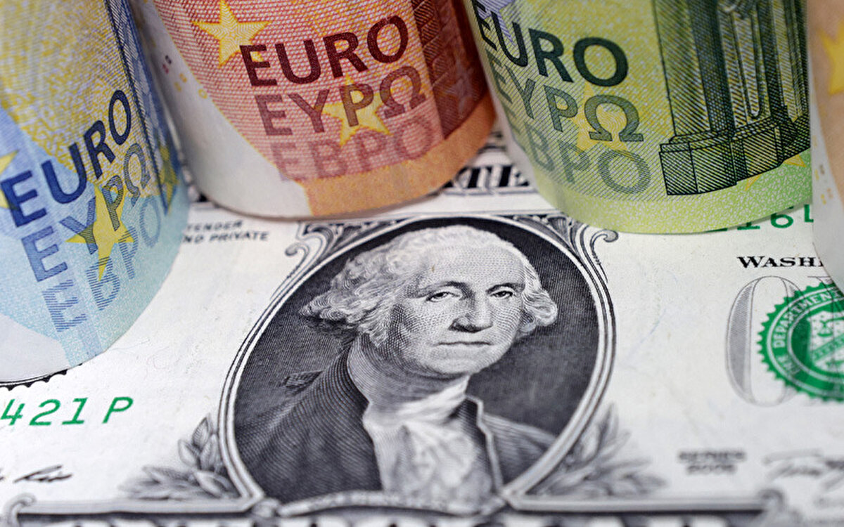 Euro kuru 18 Ağustos 2025<br><br>Euro ise 47,8569 TL seviyesinden haftaya başladı. Serbest piyasada euro alış fiyatı 47,8801 TL, satış fiyatı ise 47,9316 TL oldu. Euro, güne yüzde 0,09 oranında yükselişle giriş yaptı.