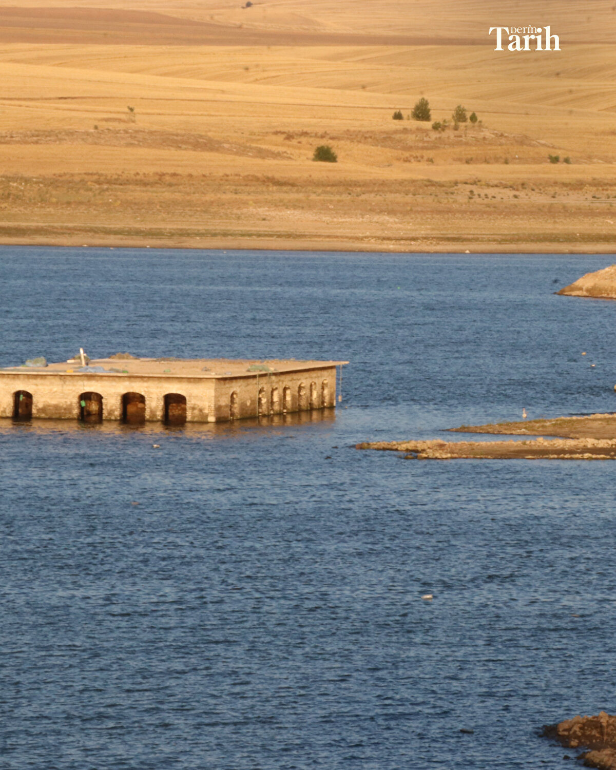 Yaklaşık 10 yıl önce tekrar köye döndüğünü dile getiren Çetin, şunları kaydetti: