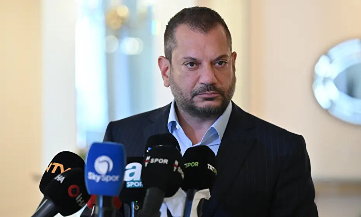 Süper Lig ekiplerinin geçtiğimiz hafta gerçekleştirdiği toplantının ardından konuşan Kulüpler Birliği Başkanı Ertuğrul Doğan, yabancı kuralının değişmesi için Türkiye Futbol Federasyonu'ndan yanıt beklediklerini söylemişti.<br>