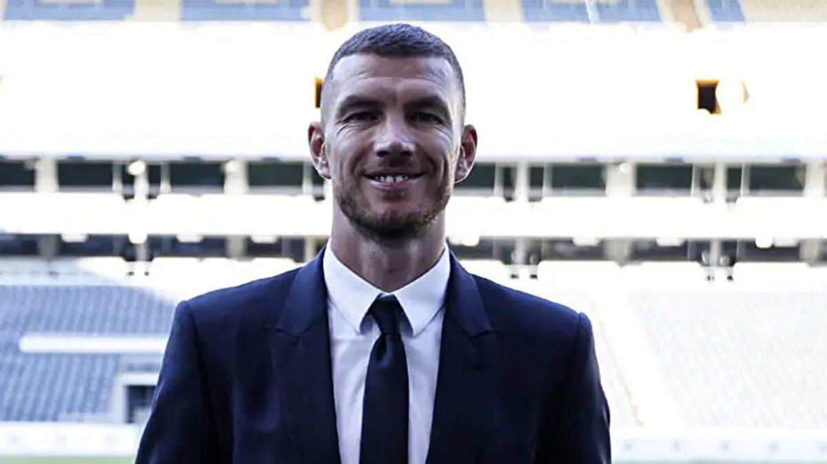 Geçen yıl 99 puanla sezonu Galatasaray'ın üç puan gerisinde ikinci sırada tamamladık, ama 105 puan alsaydık yine de ikinci olurduk.<br><br>