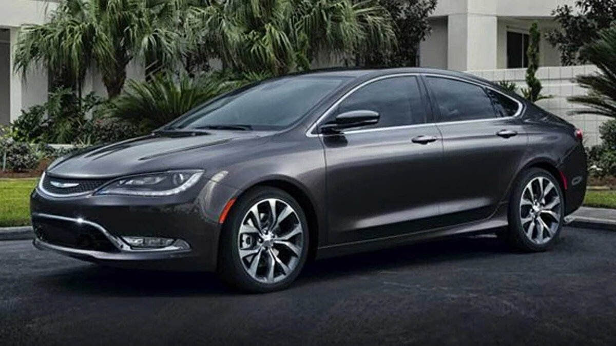 CHRYSLER 200