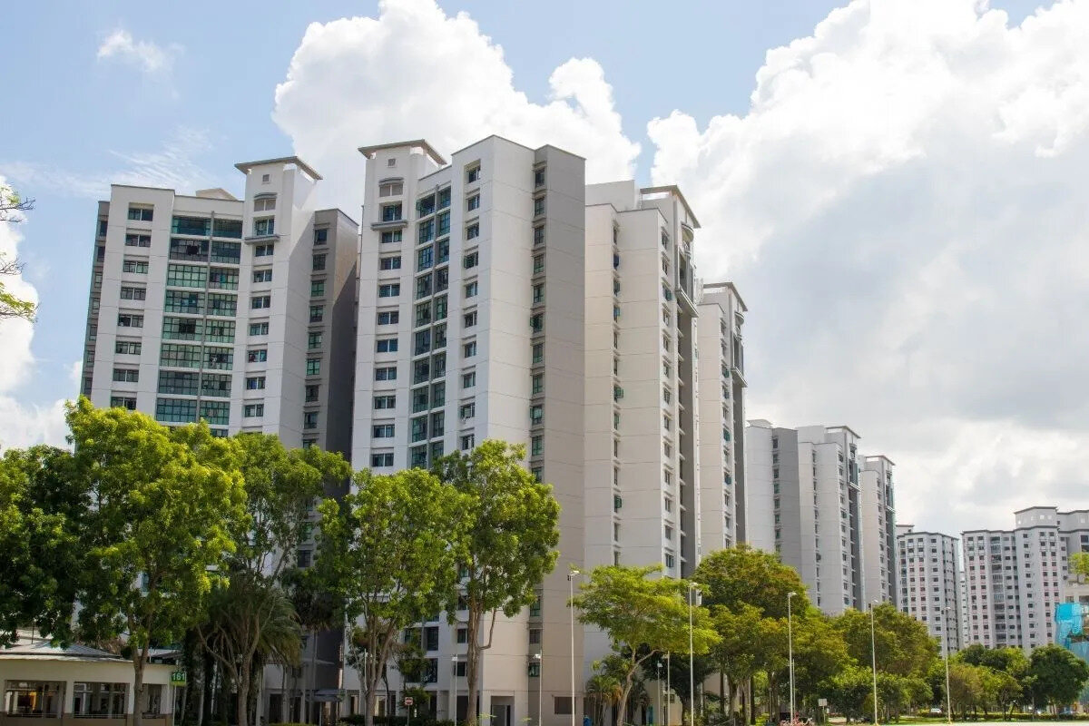 <br><br>Kredi alan kişinin vefatı durumunda, aylık almaya devam eden hak sahiplerinin maaşından da aynı oranda kesinti yapılmaya devam ediliyor. Malullerin çalıştıkları kurumdan aldıkları maaşlarda da aynı yöntem uygulanıyor.<br>