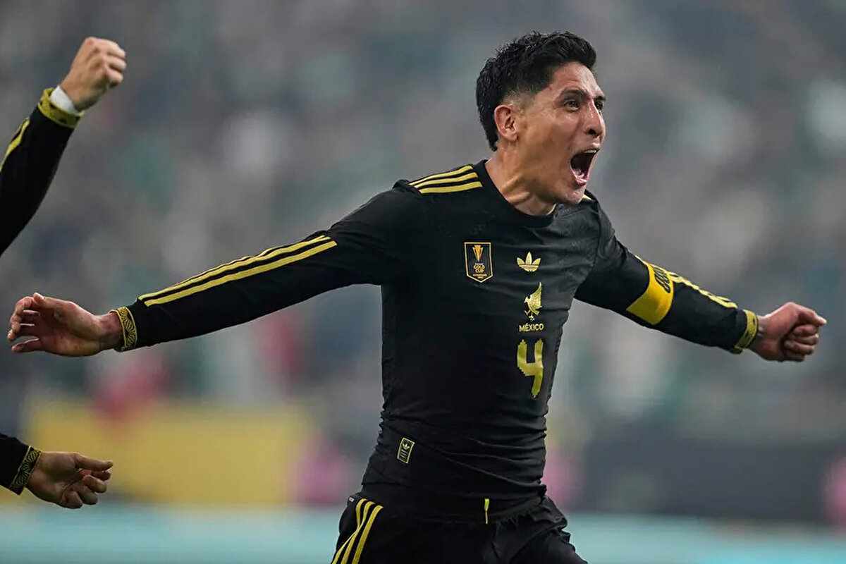 Resmi imzaların atılması için şu anda sadece Alvarez bekleniyor.<br>