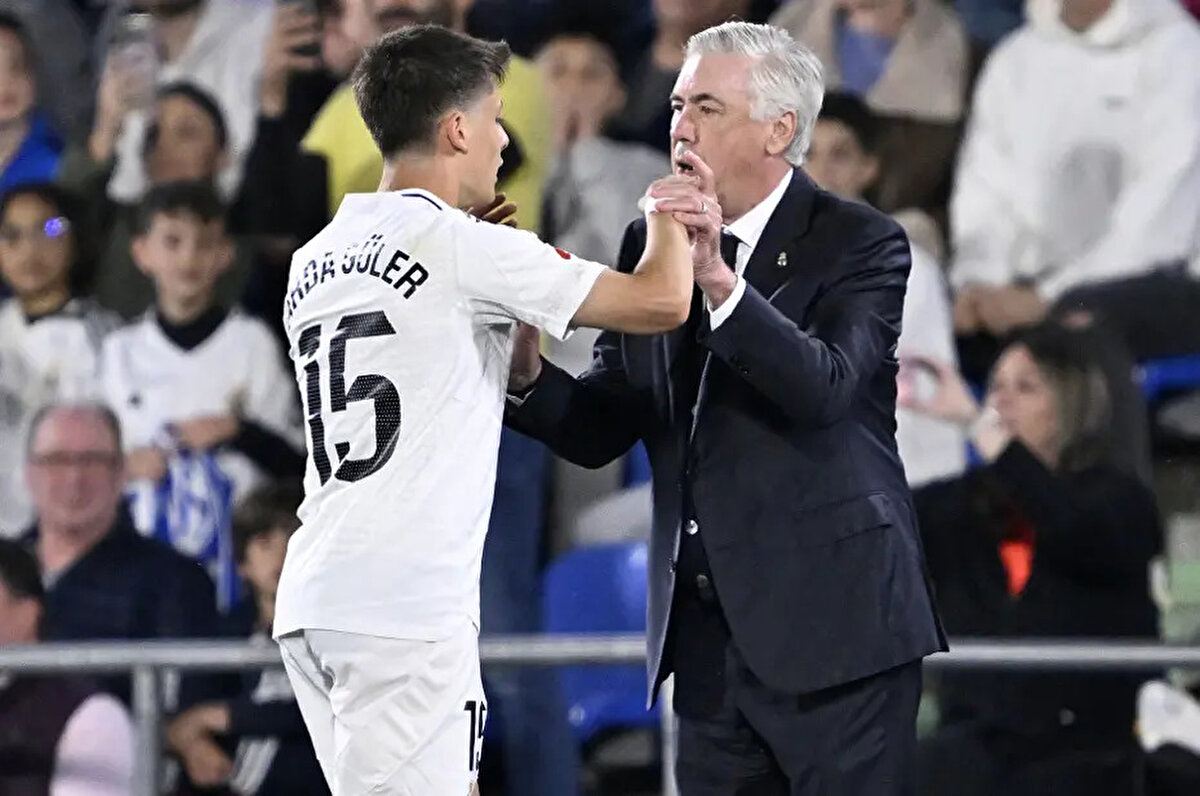 Ancelotti'ye yönelik tepkiler tekrardan dile getirilirken, Alonso'nun Arda Güler'e adeta hayran olduğu ve milli yıldızın Real Madrid'in vazgeçilmez isimlerinden biri olacağı yorumları yapıldı.<br>