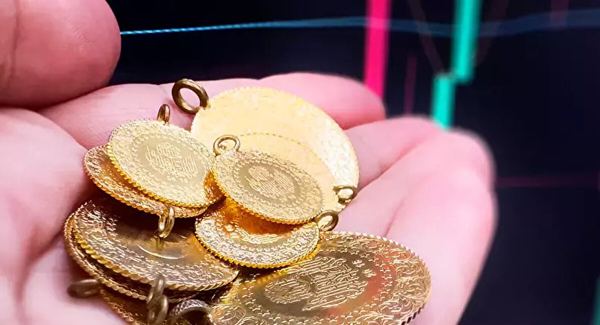 Altın fiyatları 20 Ağustos 2025: Gram altın bugün ne kadar oldu?<br><br>Altın fiyatları canlı takip edilmeye devam ediyor. Son günlerde yükseliş trendinde hareket eden altın, yatırımcıların yakın takibinde. 20 Ağustos 2025 itibarıyla gram altın fiyatı alış 4.366 TL, satış 4.366 TL seviyesinde bulunuyor.