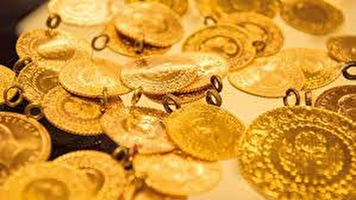 Cumhuriyet altını ve ons altın fiyatı<br><br>Altın yatırımcılarının ilgisini çeken Cumhuriyet altını fiyatı da güncel olarak takip ediliyor. 20 Ağustos 2025 Cumhuriyet altını alış 28.695 TL, satış 28.695 TL seviyesinde bulunuyor.
Uluslararası piyasalarda ons altın fiyatı ise $3.319 olarak kaydedildi.