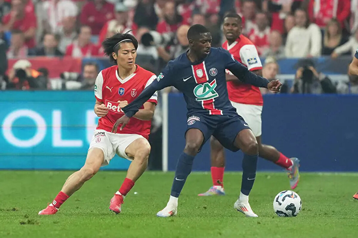 Beşiktaş'tan 15 milyon euroluk teklif<br><br><br>Fransa Ligue 2 ekiplerinden Reims forması giyen Keito Nakamura, Beşiktaş'ın gündemine girdi. L'Equipe'de yer alan habere göre siyah-beyazlılar, Japon sol kanat için Fransız ekibine 15 milyon euroluk teklif yaptı.<br>