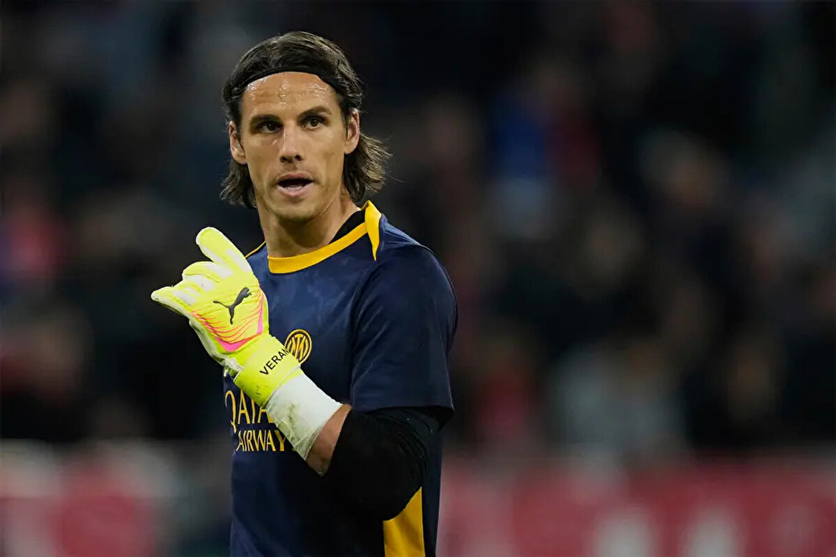 Sözcü'de yer alan habere göre Galatasaray haftalar öncesinden anlaşmaya vardığı Yann Sommer ile yeniden temas kurdu.<br>