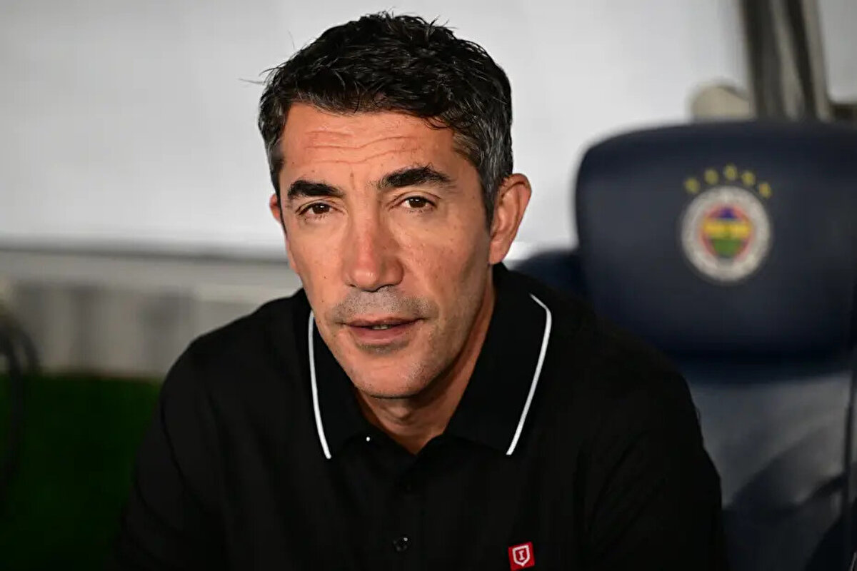 Fenerbahçe'yle oynadıkları maça ilişkin Lage, "Taktiksel ve strateji dolu bir maçtı. Toplu ve topsuz oyunu iyi kontrol ettiğimiz düşünüyorum. 10 kişi kaldıktan sonra oyun dengeye geldi. Fenerbahçe dengeye getirdi ikinci yarıda oyunu. Geçiş oyunlarını iyi kontrol ettik. Rövanşta kazanıp Şampiyonlar Ligi gruplarına kalmak istiyoruz." ifadelerini kullandı.<br>