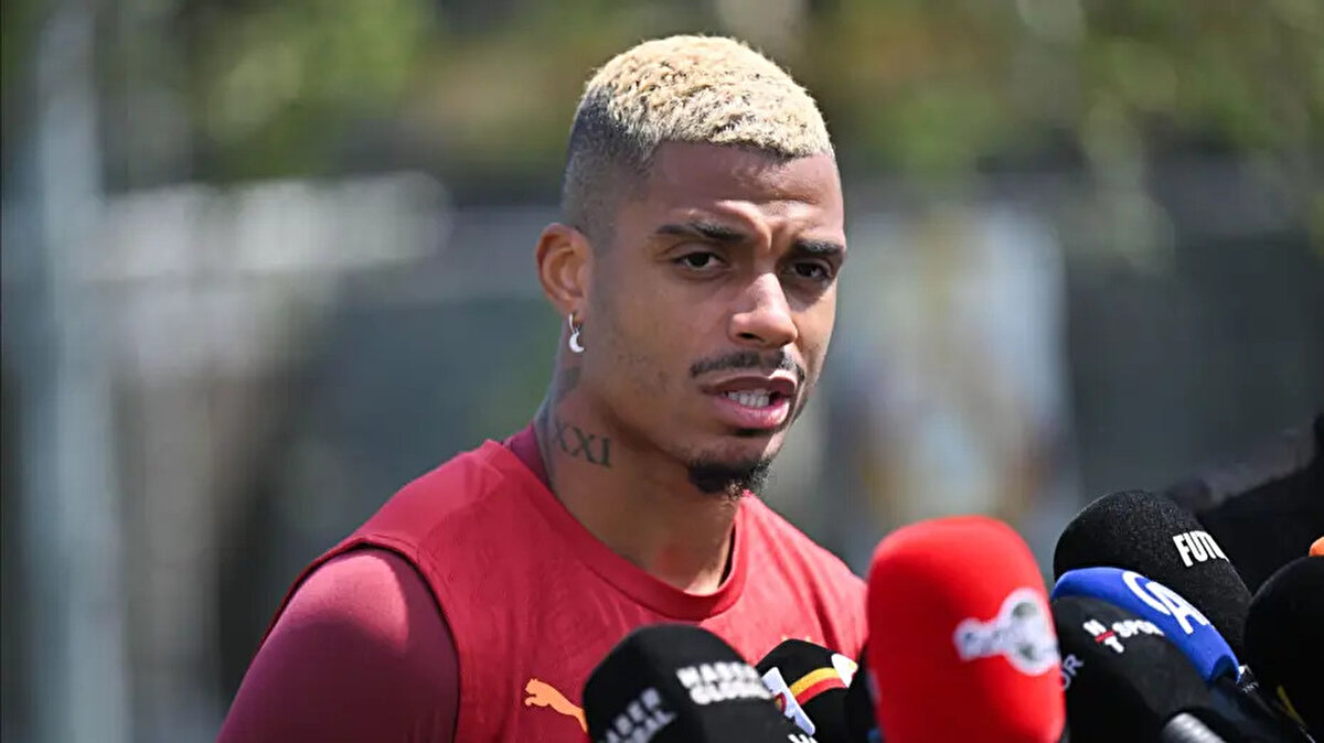 Galatasaray'ın orta saha oyuncusu Mario Lemina, hakkında çıkan transfer spekülasyonlarına yanıt verdi.<br>