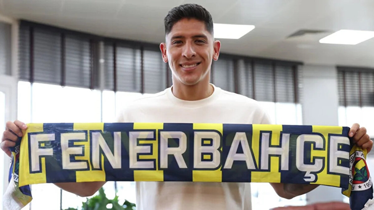 Sarı lacivertlilerde Alvarez transferiyle birlikte yabancı futbolcu sayısı 18'e yükseldi.<br>