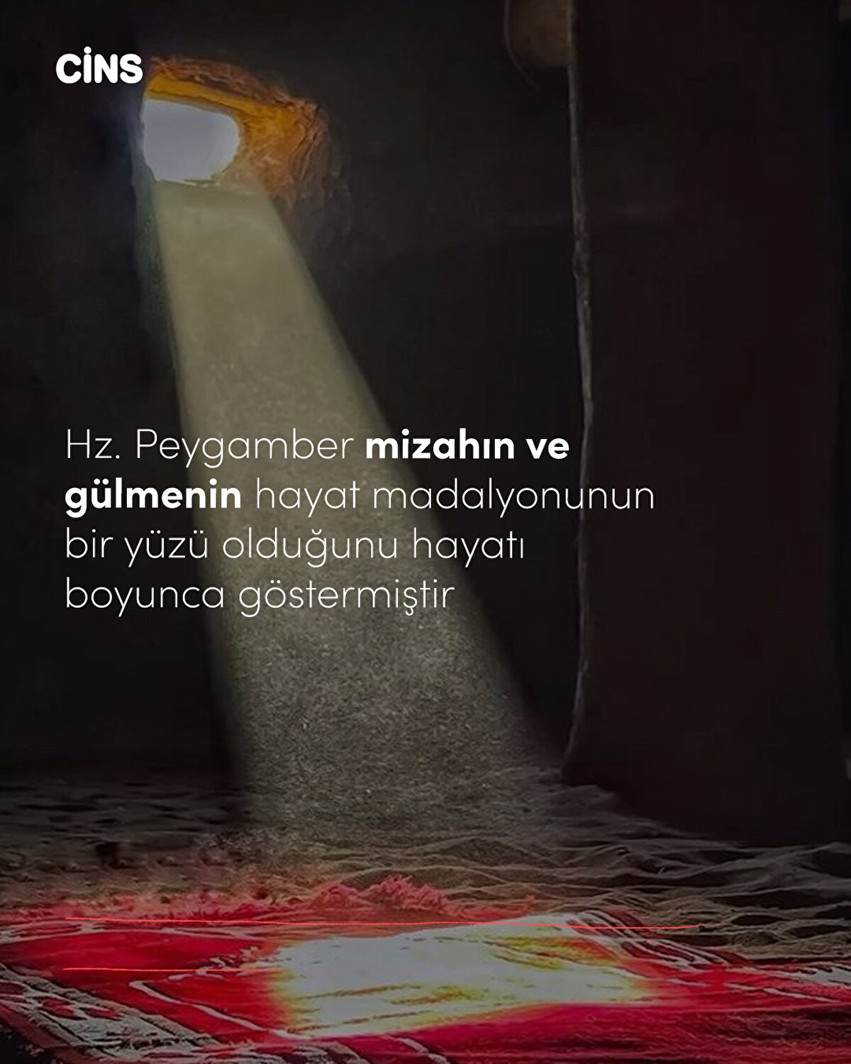 Hz. Peygamber mizahın ve gülmenin hayat madalyonunun bir yüzü olduğunu hayatı boyunca göstermiştir