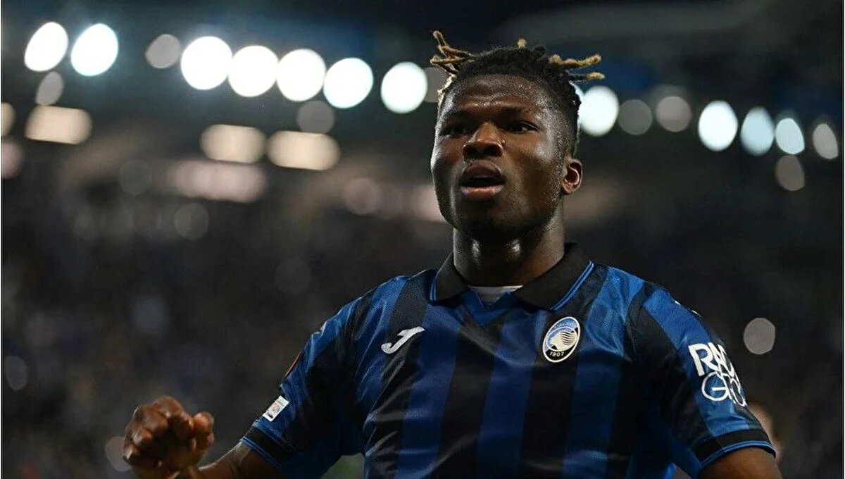 Siyah-beyazlılar, El Bilal Toure'nin ardından bir transferi daha noktalıyor.