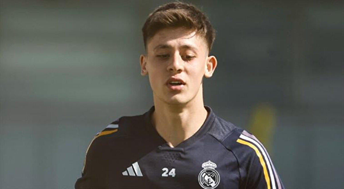 Taraftarlar, Mastantuono ile Arda'nın kulüp tarihinin efsane ikililerinden olabileceğini belirtti.