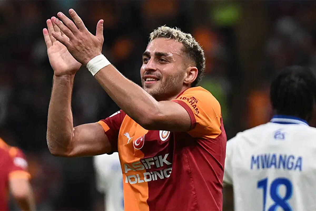 "60 milyon euro verseler de satmayı düşünmüyoruz"<br><br>Barış Alper'i kesinlikle elden çıkarmayacaklarını belirten Abdullah Kavukcu, tartışmalara noktayı koydu. Sabah'a göre Kavukcu, "Barış Alper Yılmaz için bize 60 milyon euro bonservis bile verseler satmayı düşünmüyoruz" ifadelerini kullandı.<br>