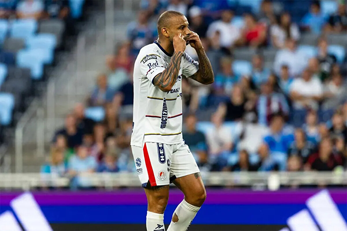 İtalyan golcünün Meksika macerası ise bambaşka bir şekilde start aldı. Joao Pedro, ligde ve kupada çıktığı ilk 8 maçta 8 gol atma başarısı gösterdi.<br>