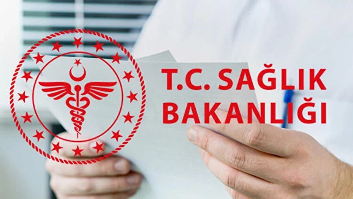 Ön lisans seviyesinde Büro Personeli 215 kişi, Sağlık Teknikeri (Ağız Diş Sağlığı) 397 kişi, Sağlık Teknikeri (Ameliyat) 25 kişi, Sağlık Teknikeri (Anestezi) 146 kişi, Sağlık Teknikeri (Çevre Sağlığı) 91 kişi, Sağlık Teknikeri (Diyaliz) 225 kişi, Sağlık Teknikeri (Eczane) 135 kişi, Sağlık Teknikeri (Elektro Nörofizyoloji) 132 kişi, Sağlık Teknikeri (Evde Bakım) 27 kişi, Sağlık Teknikeri (Fizik Tedavi) 71 kişi, Sağlık Teknikeri (İlk ve Acil Yardım) 1.786 kişi, Sağlık Teknikeri (İş ve Uğraşı Terapisi) 10 kişi, Sağlık Teknikeri (Laboratuvar) 314 kişi, Sağlık Teknikeri (Odyometri) 50 kişi, Sağlık Teknikeri (Optisyen) 17 kişi, Sağlık Teknikeri (Ortopedi) 29 kişi, Sağlık Teknikeri (Patolojik Anatomi) 77 kişi, Sağlık Teknikeri (Podolog) 6 kişi, Sağlık Teknikeri (Radyoterapi) 8 kişi, Sağlık Teknikeri (Röntgen) 963 kişi, Sağlık Teknikeri (Tıbbi Sekreter) 416 kişi ve Sağlık Teknikeri (Yaşlı Bakım) 27 kişi alındı. Ön lisans mezunlarından toplam 5.199 kişi istihdam edildi.