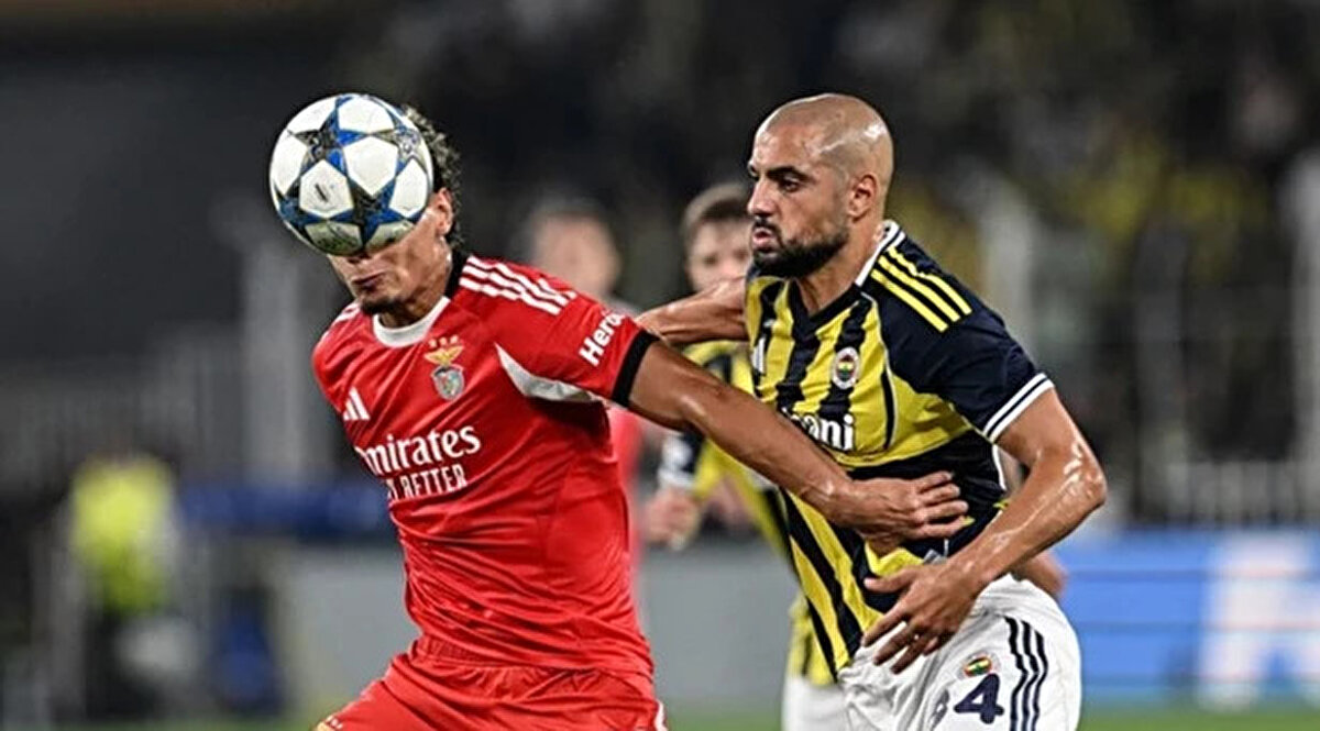 Benfica Fenerbahçe Maçının Hakemi Kim?<br><br>Zorlu rövanş karşılaşmasını Slovenya Futbol Federasyonu’ndan Slavko Vincic yönetecek. Vincic’in yardımcılıklarını Tomaz Klancnik ve Andaz Kovacic üstlenecek. Tecrübeli hakem, geçen sezon Süper Lig’de oynanan Galatasaray – Fenerbahçe derbisinde de görev almıştı.