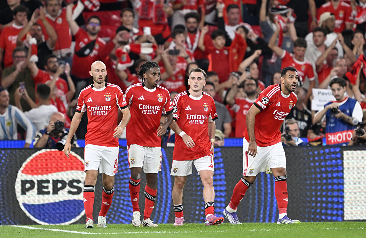 Yıldız oyuncunun Fenerbahçe'ye transferi hala gündemde