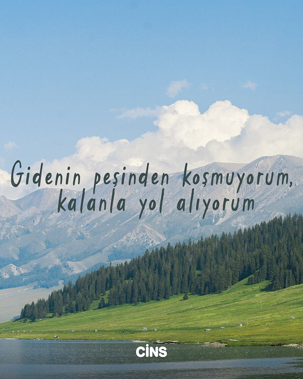 Gidenin peşinden koşmuyorum, kalanla yol alıyorum