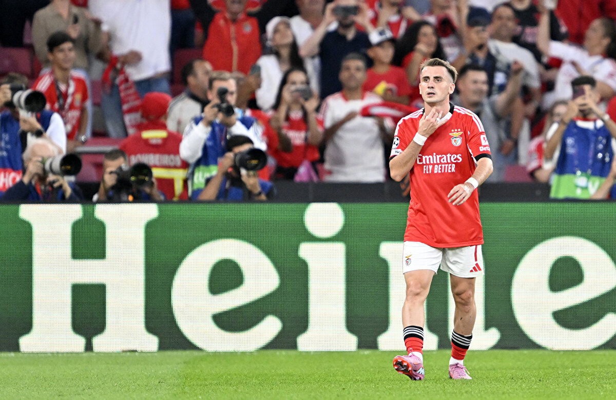 Devler Ligi hasreti 17 yıla çıktı<br><br>Fenerbahçe, Şampiyonlar Ligi grup aşamasında en son 2008-2009 sezonunda yer aldı. 2011 ve 2014’te Süper Lig şampiyonu olmasına rağmen UEFA’dan aldığı 2 yıl Avrupa kupalarından men cezaları nedeniyle bu fırsatları değerlendiremedi.