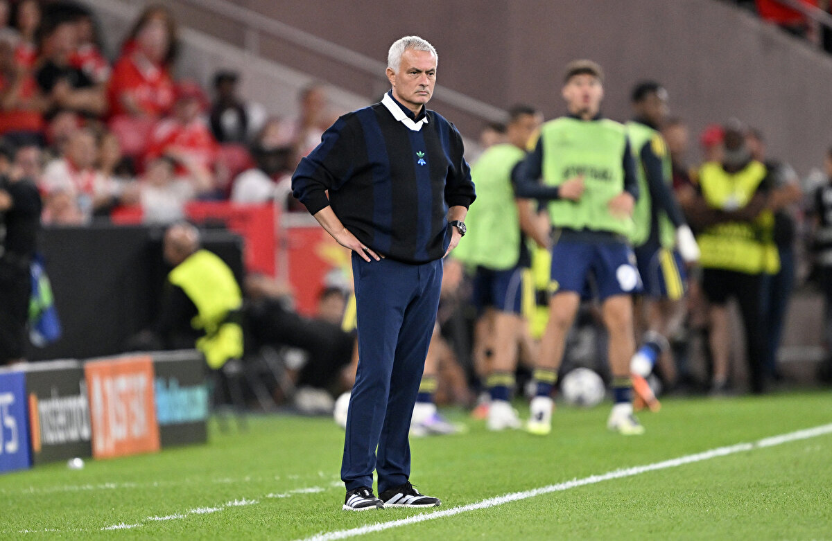 35. dakikada Barreiro’nun pasında ceza sahası içi sol çaprazdan Kerem’in gelişine vuruşunda top ağlara gitti.