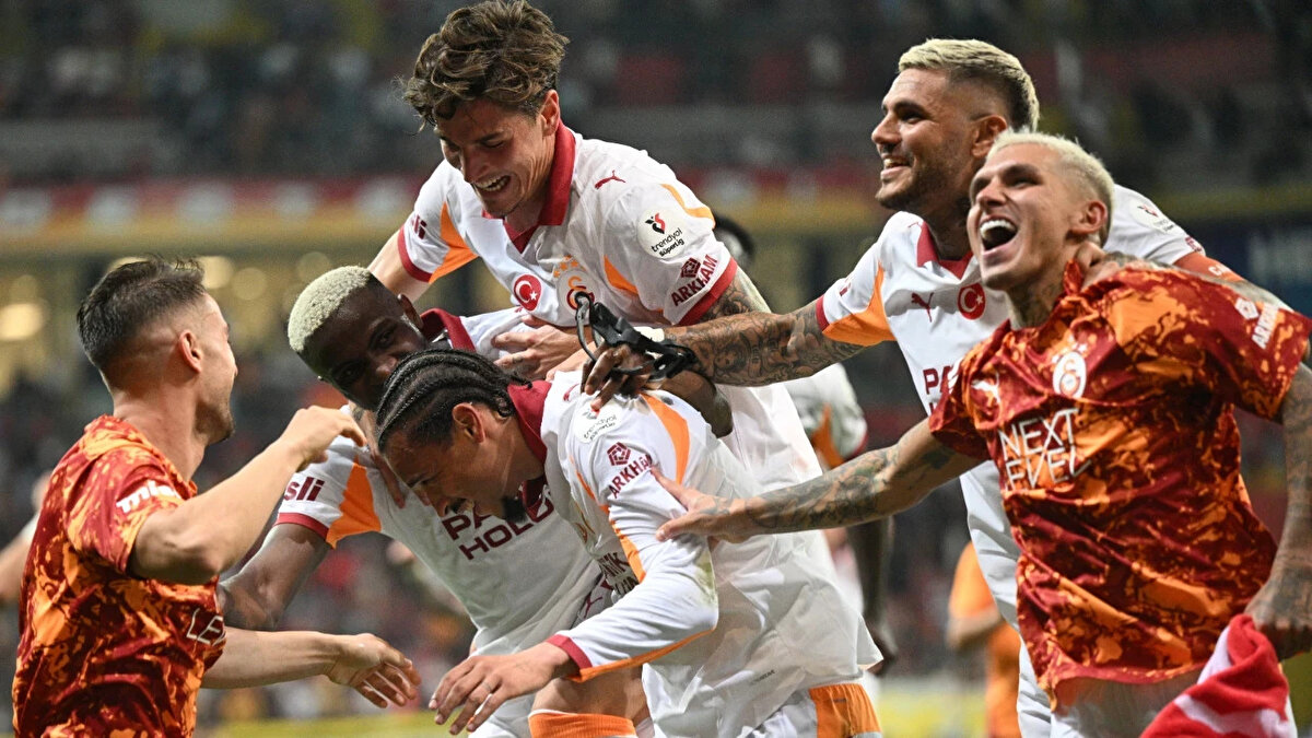 UEFA Şampiyonlar Ligi'ndeki temsilcimiz Galatasaray, ülkemizi lig aşamasında temsil edecek.<br>