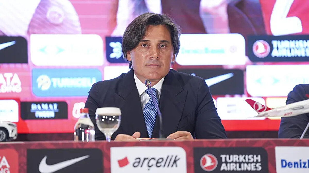 Avrupa kupalarında mücadele eden Türk takımlarının aldığı sonuçlarını da değerlendiren Vincenzo Montella "Dün takımlarımızın Avrupa'dan elenmesi beni derinden üzdü. Takımlarımız Avrupa'da ne kadar devam ederse futbolcularımız da o kadar deneyim kazanmış oluyor." diye konuştu.<br>