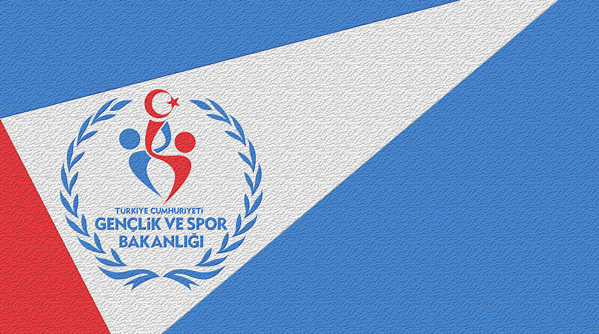 GSB SÖZLEŞMELİ DESTEK PERSONELİ SONUÇ SORGULAMA<br><br>https:isealimkariyerkapisi.cbiko.gov.tr<br><br>Koruma ve güvenlik görevlisi ile bakım-onarım destek personeli alım sonuçları henüz açıklanmadı. Bu kadrolara ilişkin sonuçların Eylül veya Ekim 2025 içerisinde duyurulması öngörülüyor. Asıl listede yer alan adayların ise 8-12 Eylül 2025 tarihleri arasında gerekli belgeleri Gençlik ve Spor İl Müdürlükleri’ne teslim etmeleri gerekecek.<br><br>Sonuçlara yönelik itirazlar, açıklamanın ardından 3 iş günü içinde Personel Genel Müdürlüğü’ne yazılı olarak yapılabilecek. Süreçle ilgili güncel duyurular için GSB’nin resmi internet sitesi (www.gsb.gov.tr<br>) ve Kariyer Kapısı platformunun düzenli olarak takip edilmesi önem taşıyor.