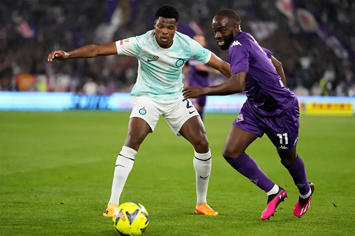 Transfer çalışmalarını sürdüren Rizespor, Jonathan Ikone'yi gündemine aldı.<br>