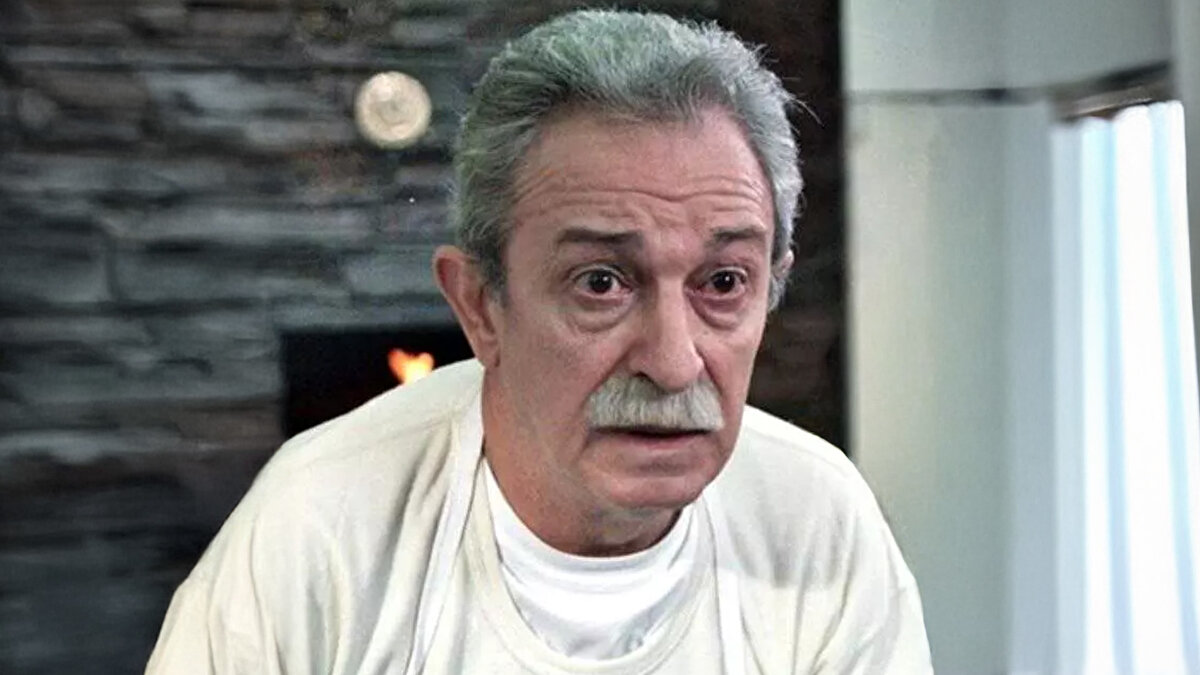 Sengîn <br><br>Ağırbaşlı, vakur