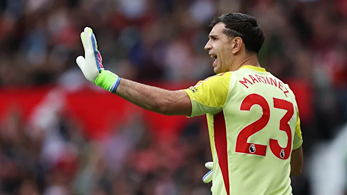 Martinez geçtiğimiz sezon çıktığı 53 maçın 16'sında kalesini gole kapatmıştı.