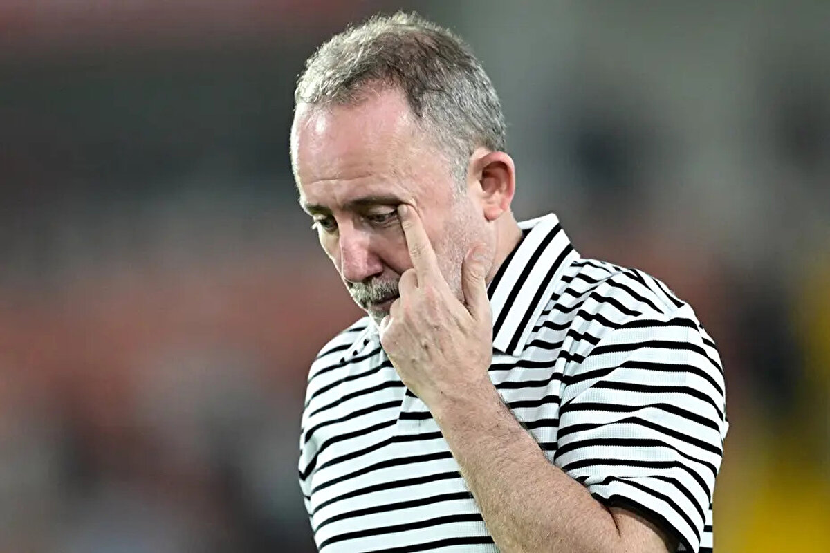 Beşiktaş'ın yeni teknik direktörü Sergen Yalçın, siyah-beyazlılarla çıktığı ilk maçta deplasmanda Alanyaspor'a 2-0 mağlup oldu. Sergen Yalçın maç sonrası düzenlediği basın toplantısında Cengiz Ünder iddialarına da değindi.<br>