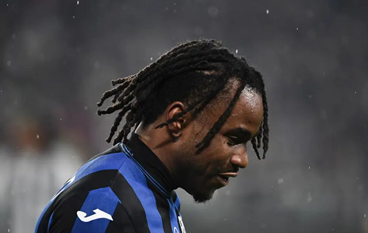 Di Marzio'nun haberine göre Galatasaray, piyasa değeri 60 milyon euro olarak gösterilen Ademola Lookman için Atalanta'ya teklifte yaptı.<br><br>