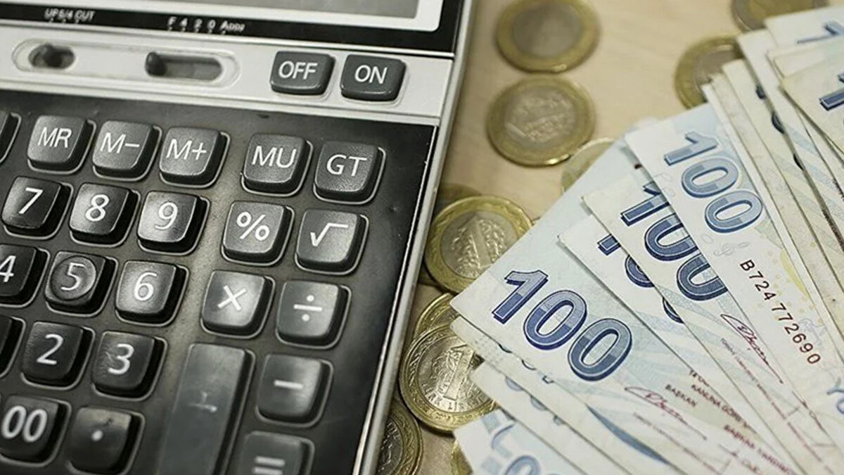 AĞUSTOS AYI ENFLASYON RAKAMLARI<br><br>Türkiye İstatistik Kurumu (TÜİK), Ağustos 2025 enflasyon oranı verilerini 3 Eylül 2025 Çarşamba günü saat 10.00’da yayımladı. TÜFE’deki (2003=100) değişim şöyle gerçekleşti:<br><br>Bir önceki aya göre: %2,04<br><br>Bir önceki yılın Aralık ayına göre: %21,50<br><br>Bir önceki yılın aynı ayına göre: %32,95<br><br>On iki aylık ortalamalara göre: %39,62<br><br>Bu oranlar hem konut hem de iş yeri kiraları için temel alınan kira artış oranı eylül 2025 hesaplamasında esas oldu.