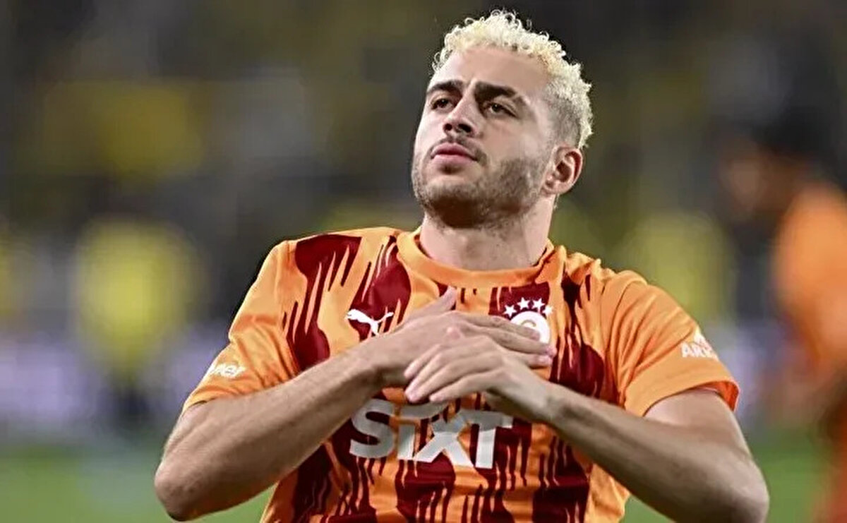 Takımdaki geleceği merak konusu olan Barış Alper Yılmaz'ın durumu netleşti. 25 yaşındaki futbolcunun Galatasaray'da kalacağı öğrenildi.<br><br>