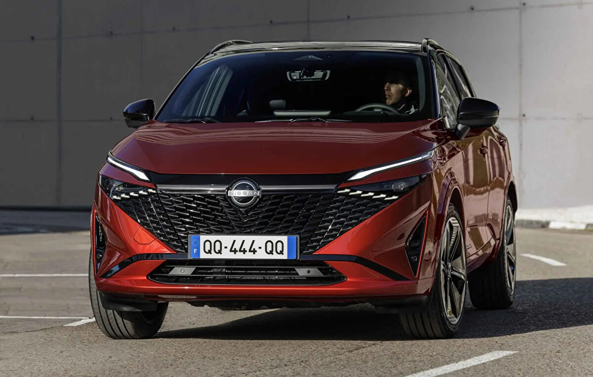 <br><br>NISSAN<br><br>Juke: 1.549.900 – 2.122.200 TL<br><br>Qashqai: 1.899.000 – 3.317.100 TL<br><br>Qashqai E-Power: 3.094.700 – 3.416.100 TL<br><br>X-Trail: 3.519.000 – 3.771.700 TL<br>