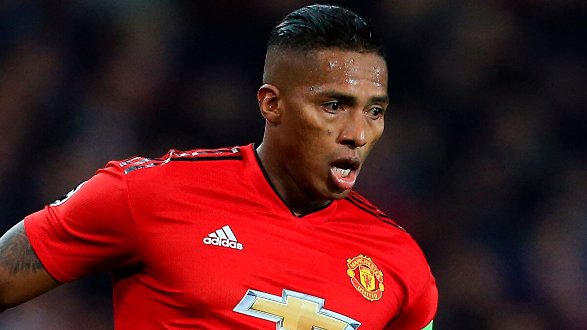 9- Antonio Valencia (35,1 km/h)