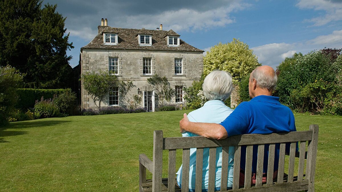 Hareketsiz kalmamak, ölçülü beslenmek ve sosyal bağları güçlü tutmak… 90 yaşını aşan insanların günlük hayatında öne çıkan bu basit alışkanlıklar, uzun ömrün anahtarını gözler önüne seriyor.