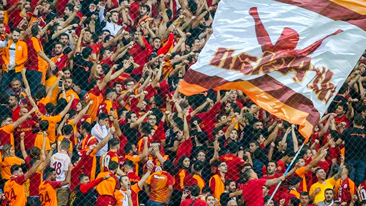 Galatasaray, UEFA Şampiyonlar Ligi grup aşamalarında 18 Eylül'de Eintracht Frankfurt ile deplasmanda karşı karşıya gelecek. Müsabaka öncesinde sıcak gelişme yaşandı.