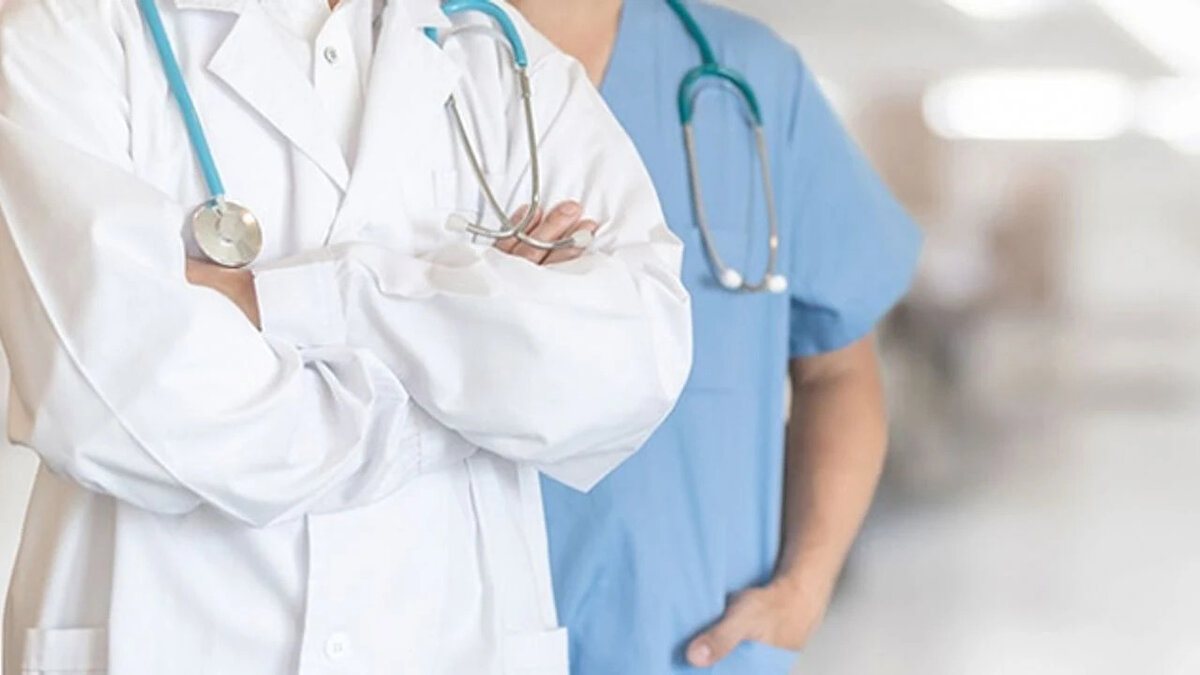 Alımlar Yıl Sonuna Kadar Tamamlanacak<br><br>Sağlık Bakanlığı, sağlık hizmetlerinde aksama yaşanmaması için personel alımlarını yıl sonuna kadar kademeli olarak sürdürecek. Bu kapsamda adayların hem başvuru tarihlerini hem de açıklanacak kadro detaylarını yakından takip etmesi gerekiyor.