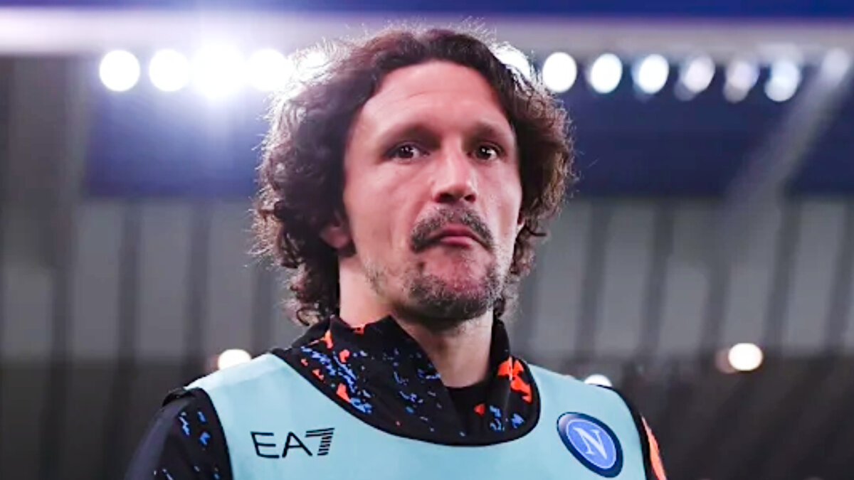 Süper Lig'de 2025-26 yaz transfer sezonunun son gününe yaklaşırken Eyüpspor'dan yeni bir hamle geldi. İtalyan basını, İstanbul temsilcisinin Mario Rui'yi kadrosuna katmak için temaslarda bulunduğunu yazdı.