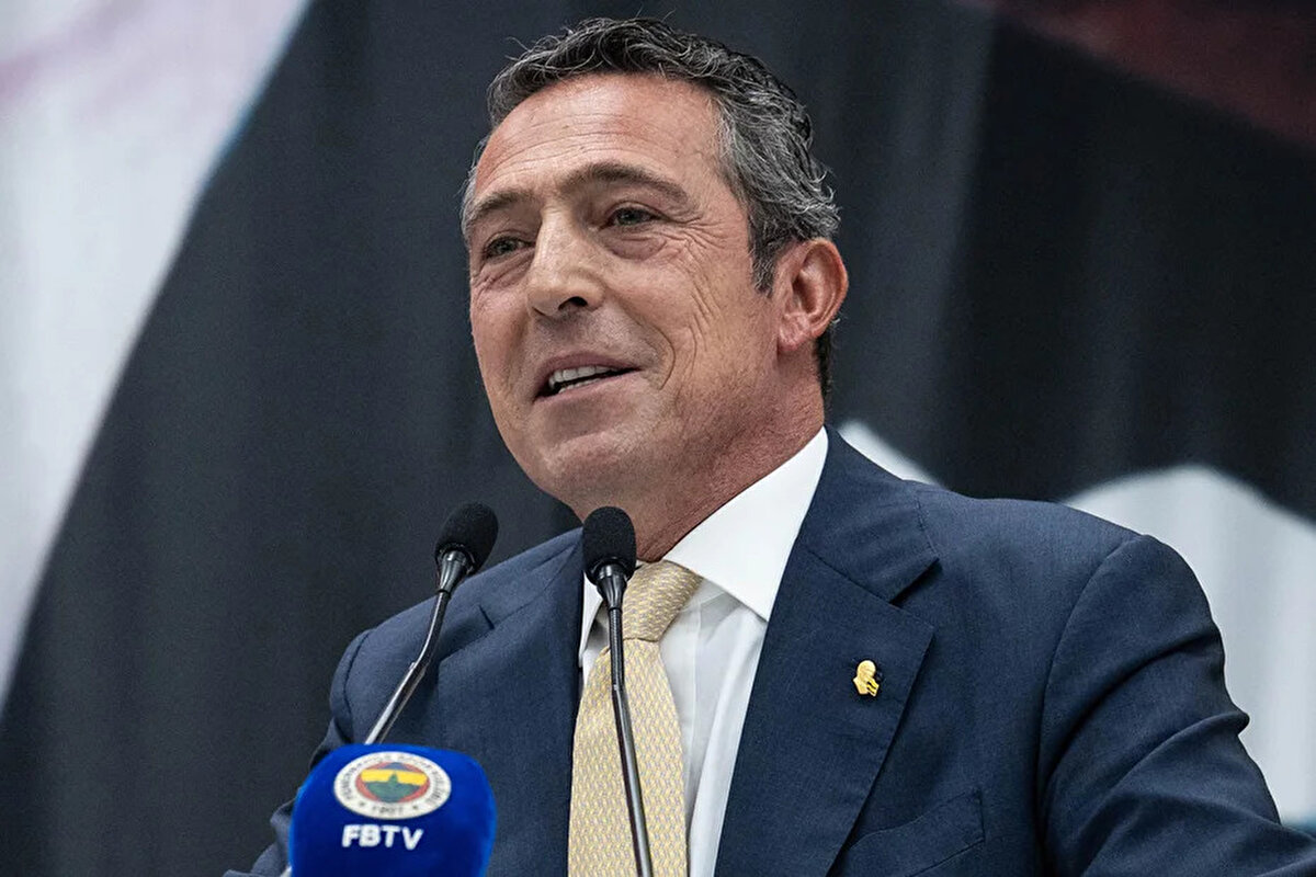 Açıklanmak üzere...<br><br><br>Fenerbahçe'de yeni teknik direktörün hafta başına kadar açıklanması planlanıyor.