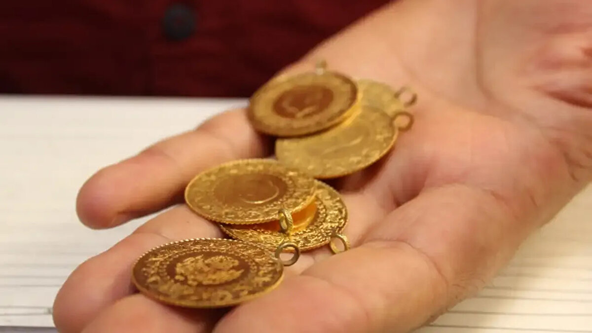 Cumhuriyet Altını<br><br>ALIŞ(TL) 30.609,00<br>SATIŞ(TL) 30.812,00