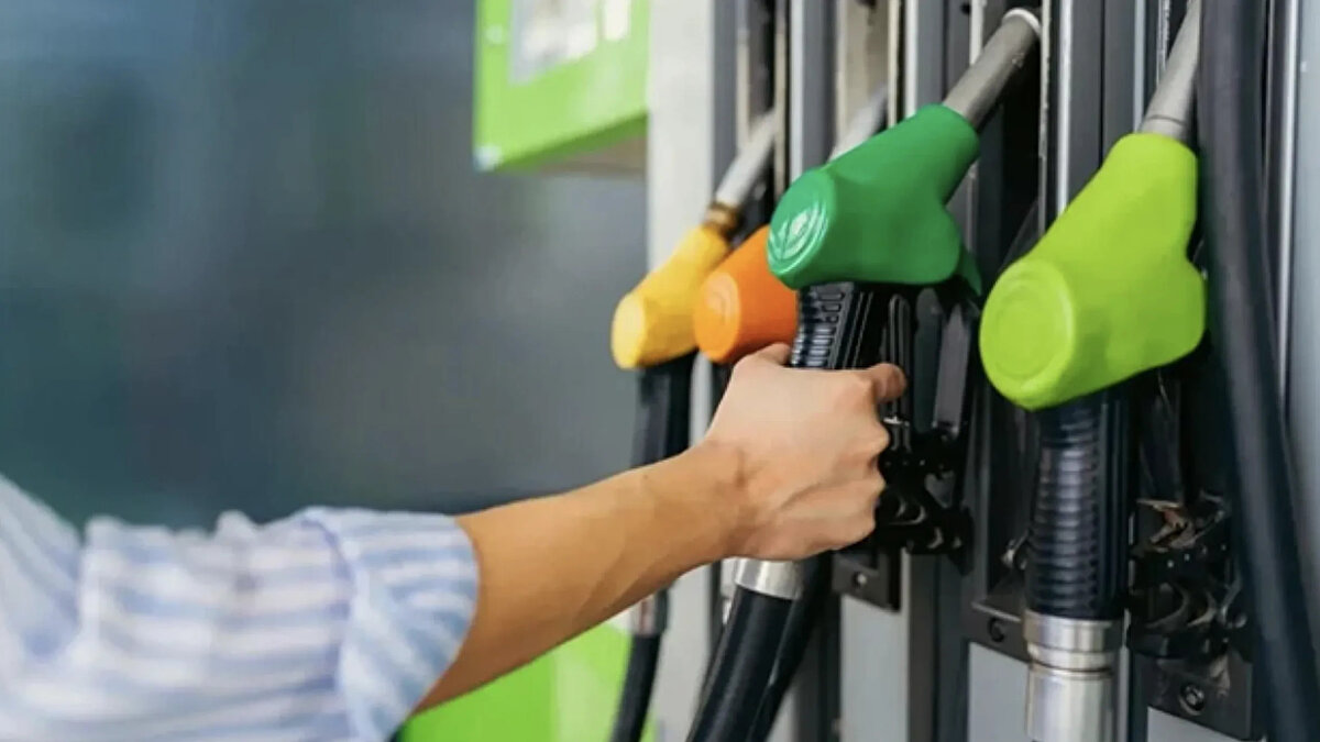 Ankara<br>Benzin 53,63 ₺<br>Motorin 55,19 ₺<br>LPG 26,40 ₺