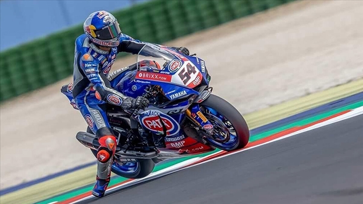 Aynı zamanda Yamaha'nın tarihindeki en çok yarış kazanan sürücüsü unvanını da kazandı. Aynı zamanda Yamaha adına en çok yarış kazanan sürücü unvanını elde etti. İkinci şampiyonluğunu ise 2024'te BMW ile kazanarak, markaya tarihindeki ilk Superbike şampiyonluğunu getirdi.