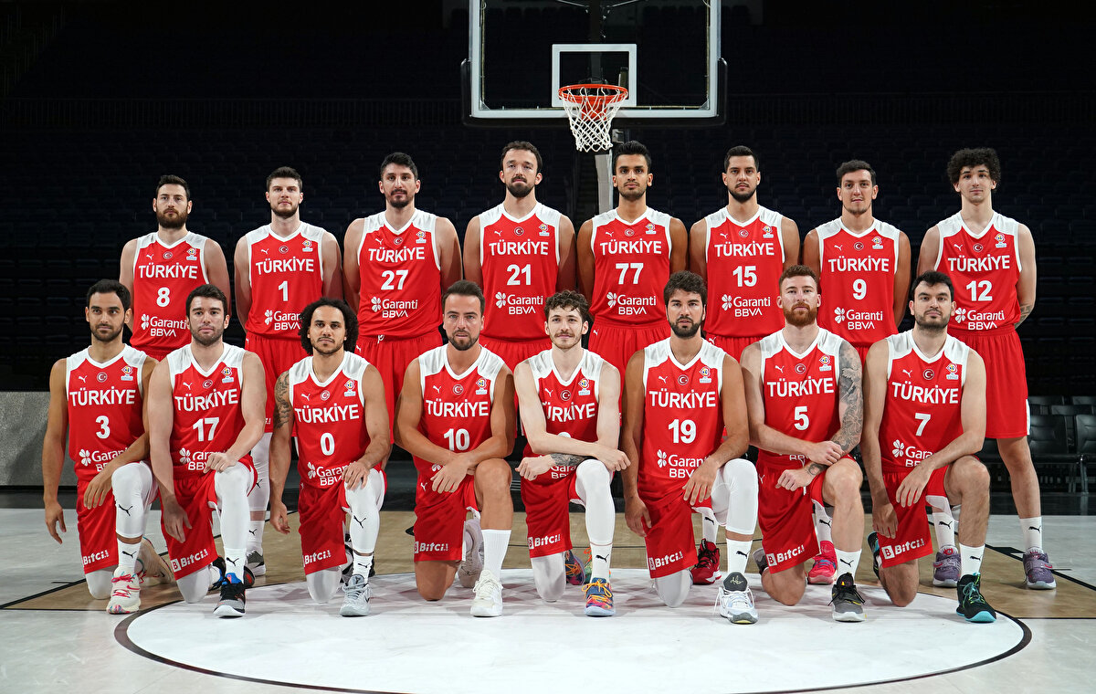 RAKİP POLONYA OLDU<br>Çeyrek final eşleşmesinde millilerin rakibi, Polonya – Bosna Hersek maçının galibi oldu. 