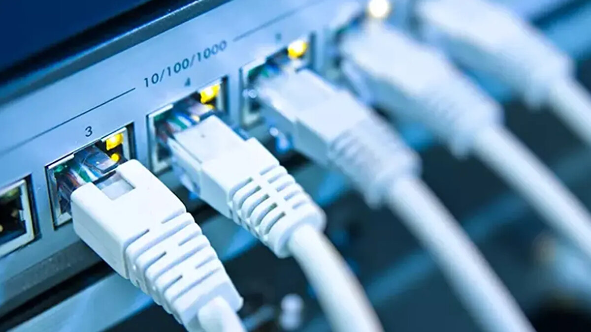 8 Eylül Pazartesi günü itibarıyla “İnternet neden yavaş, neden çekmiyor, internet neden yok?” soruları milyonlarca kullanıcı tarafından araştırılıyor. 9 Eylül Salı günü itibarıyla Instagram ve Twitter’da erişim sorunları devam ederken, Youtube ve WhatsApp büyük oranda normale döndü.